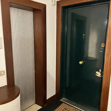 Casa Il Porticciolo 아렌자노